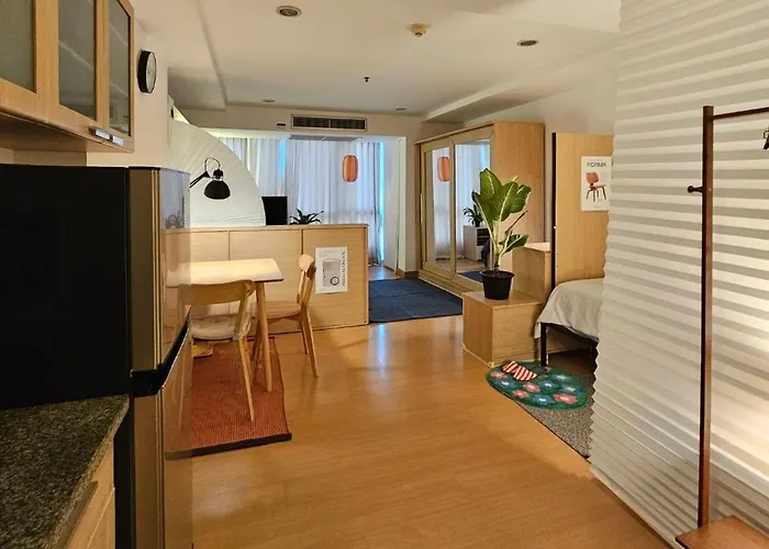 Kuma House Asoke Apartment