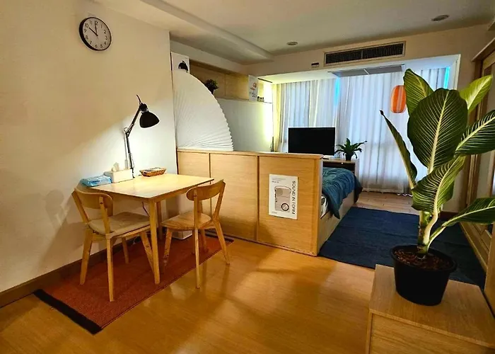Apartment Kuma House Asoke